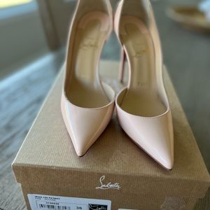 Sold — NIB CHRISTIAN LOUBOUTIN Patent Iriza 100 Pumps 36 Poudre